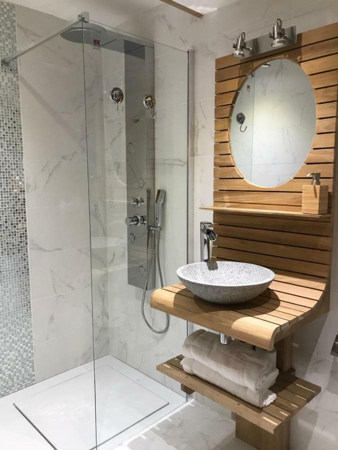 Le Chalet Loft And Spa Villeurbanne Esterno foto